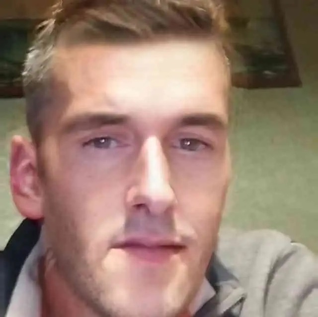 Profil de Bayan, 35 ans, Plan Cul à Hamiville