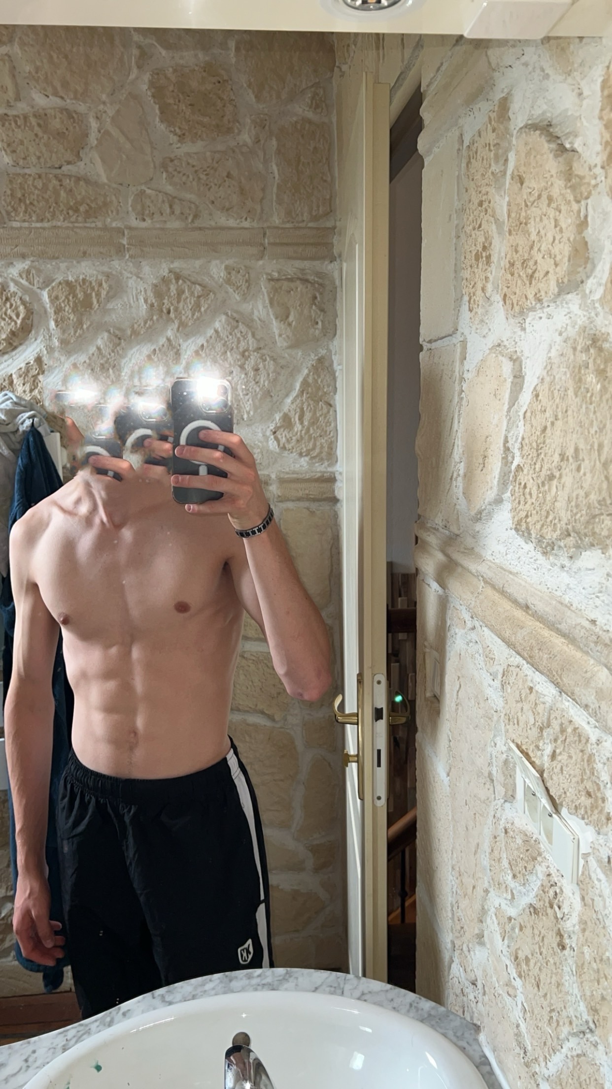 Profil de Sinan, 19 ans, Plan Cul à Boudler