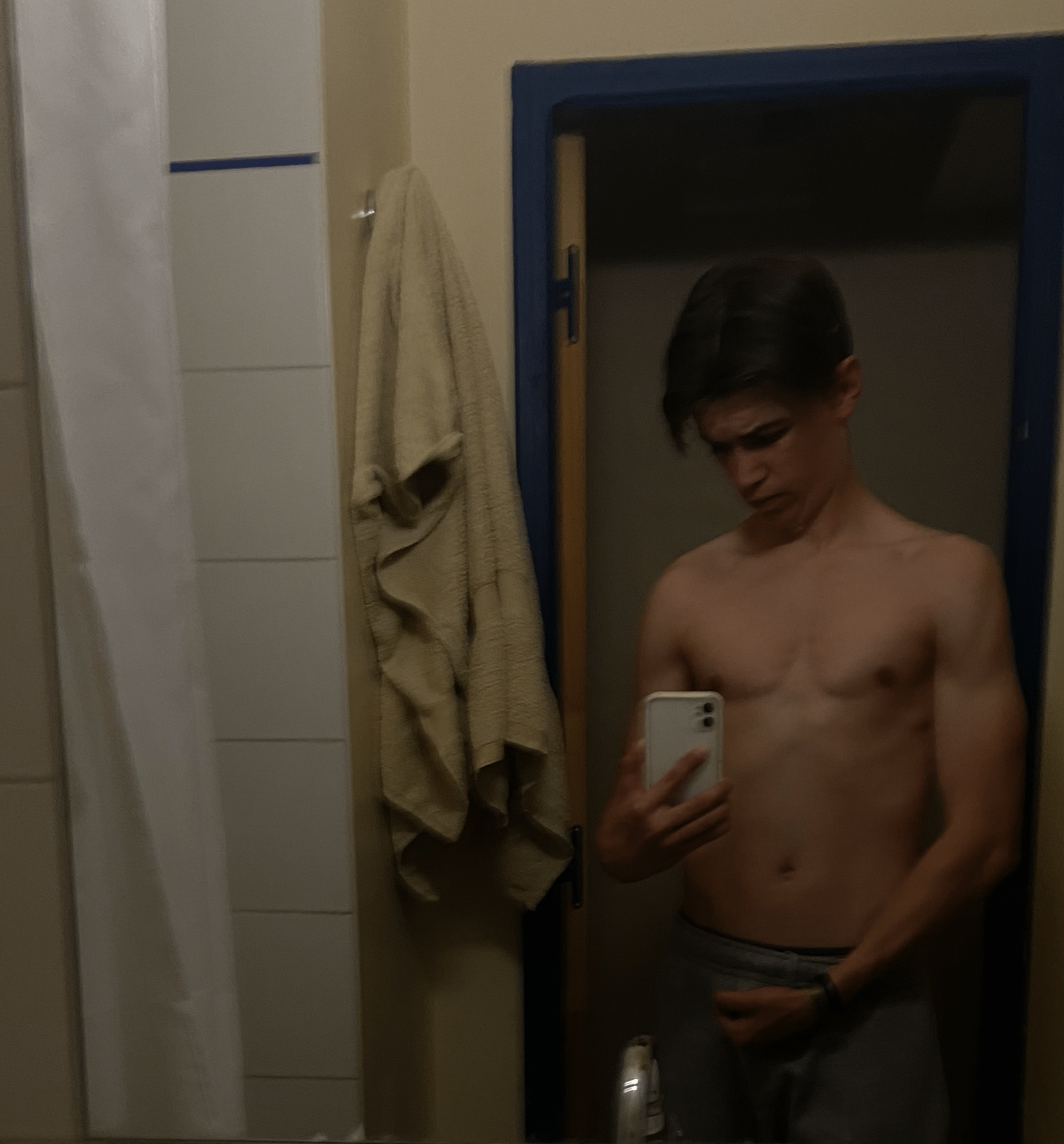 Profil de Elyess, 21 ans, Plan Cul à Nagem