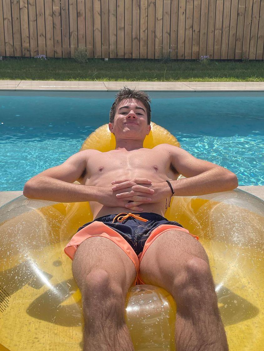 Profil de Nuh, 20 ans, Plan Cul à Essingen