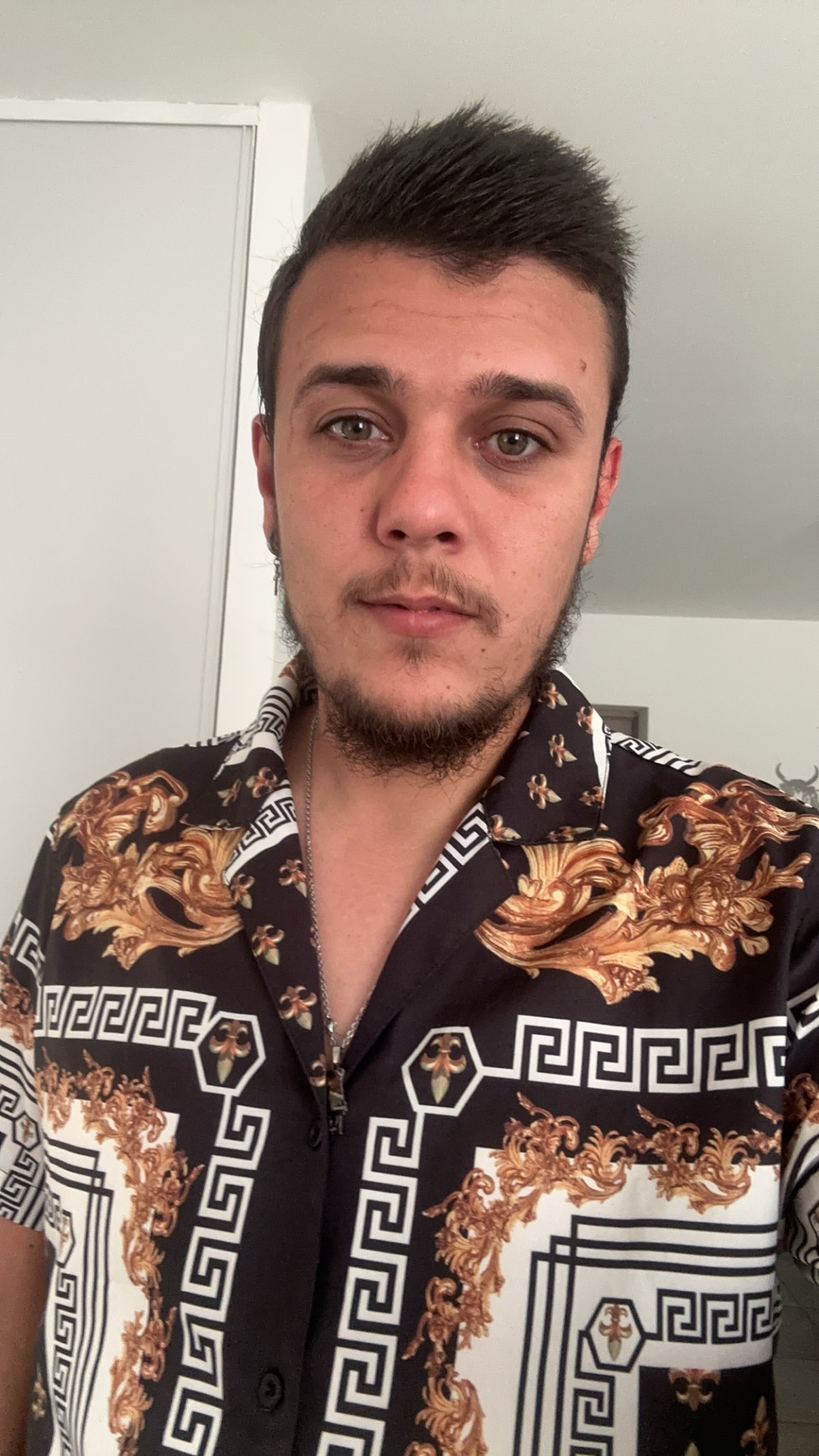 Profil de Charle, 28 ans, Plan Cul à Pratz