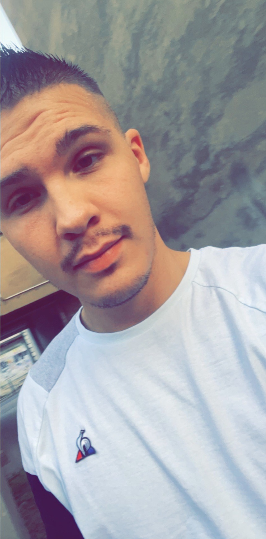 Profil de Anouar, 25 ans, Plan Cul à Oberwampach