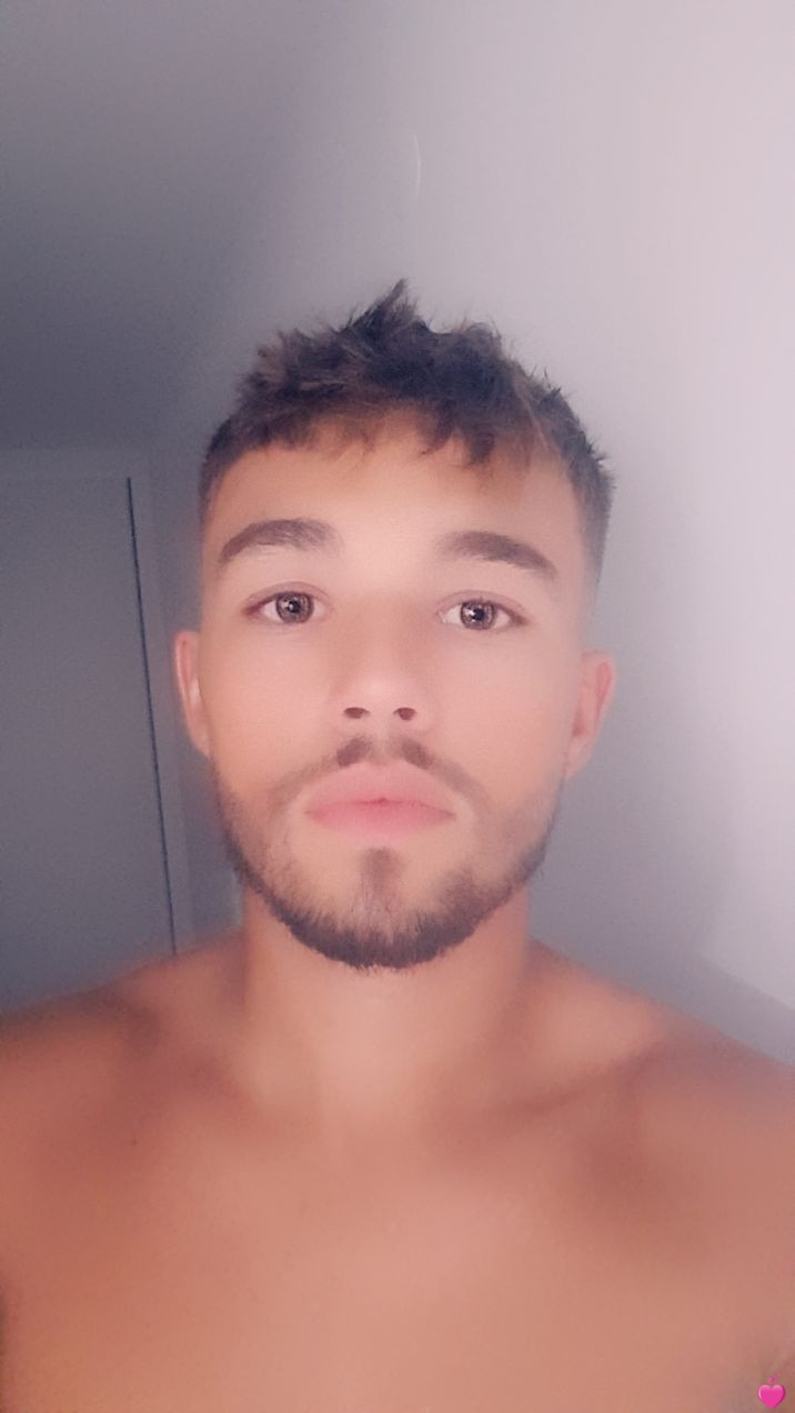 Profil de Houdayfa, 21 ans, Plan Cul à Weilerbach